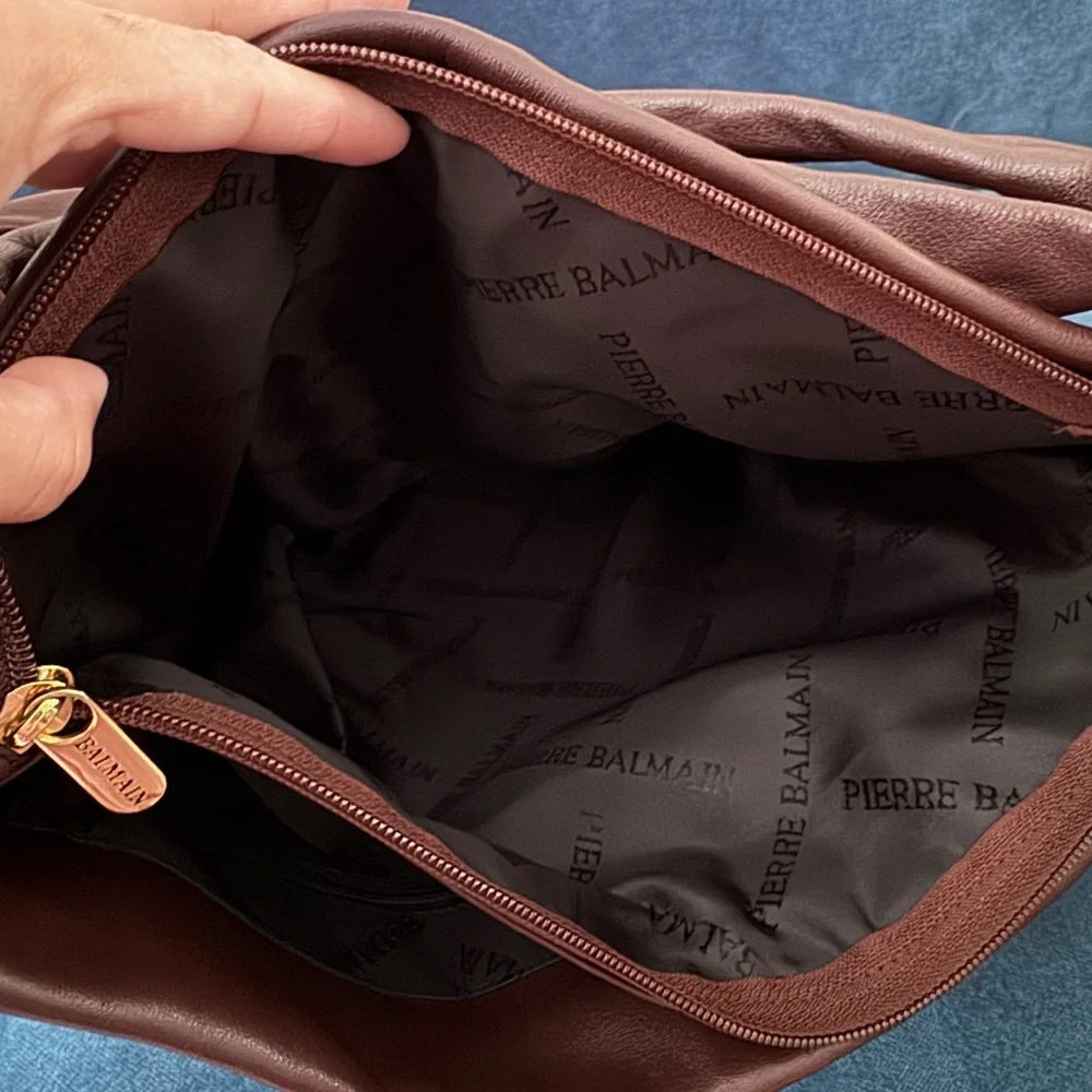 Rare Pierre Balmain Vintage Dark Chocolate Brown suede Hobo Bag‎